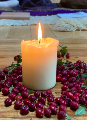 Hawthorn candle